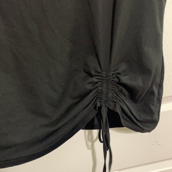 4X Black Shein Curve top - Picture 4 of 5